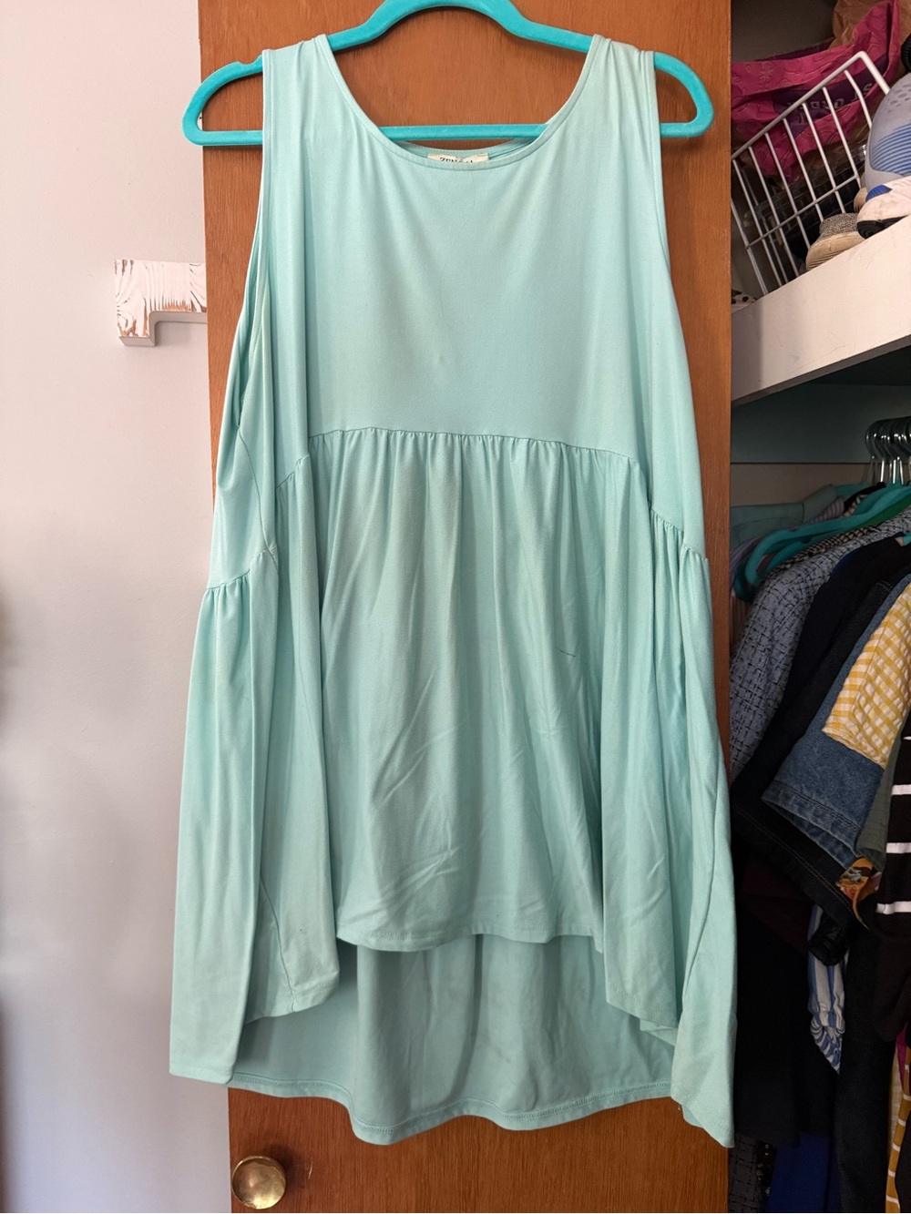 Zenana Outfitters Turquoise Sleeveless Top
